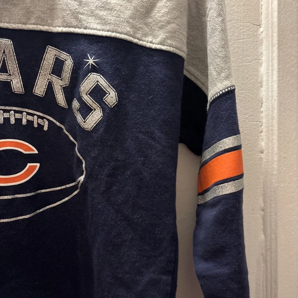 Chicago Bears Juniors Long Sleeved Sweatshirt‎ Navy Blue Sparkly Size Medium 7/9
